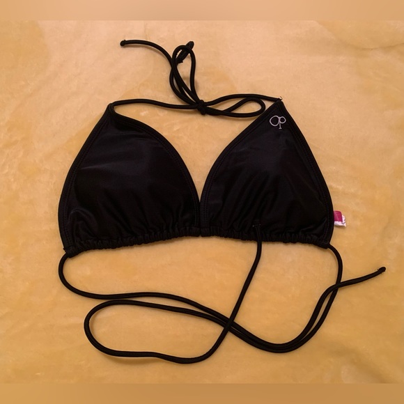 OP bikini top 🏖️👙 - Picture 1 of 3